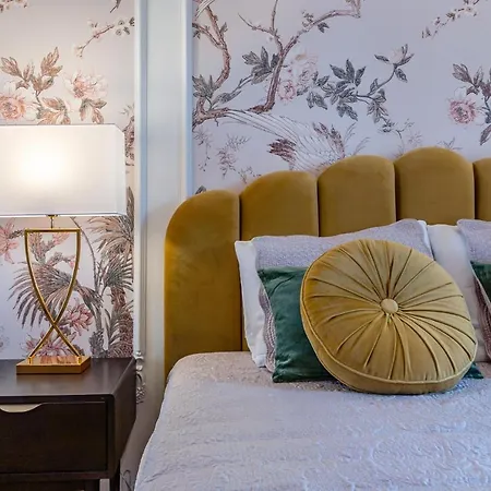 Διαμέρισμα Garden Of Eden 1-bedroom - Lakefront Μοντρέ